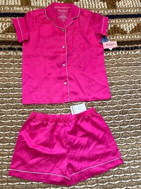 Juicy Couture Bright Pink Short Pajama Set - NWT